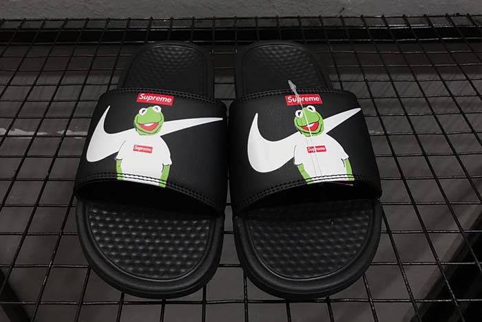 nike flip flop 343880-009