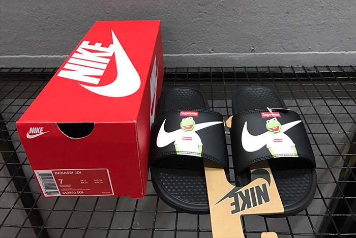 nike flip flop 343880-009