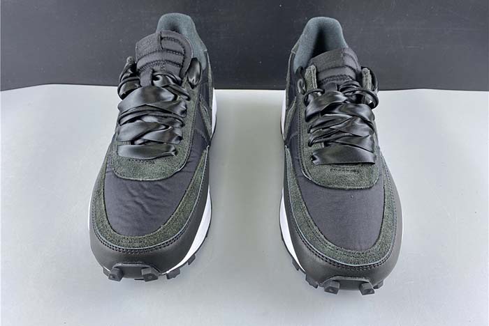 NIKE LD WAFFLE SACAI BLACK NYLON - BV0073-002