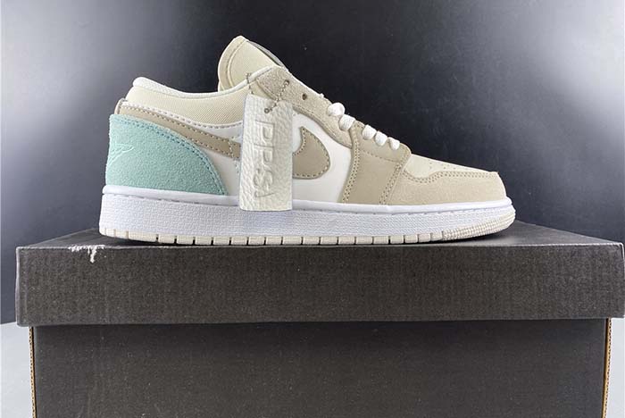 Air Jordan 1 Low “Paris”  CV3043-100