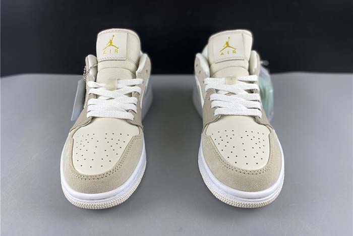Air Jordan 1 Low “Paris”  CV3043-100