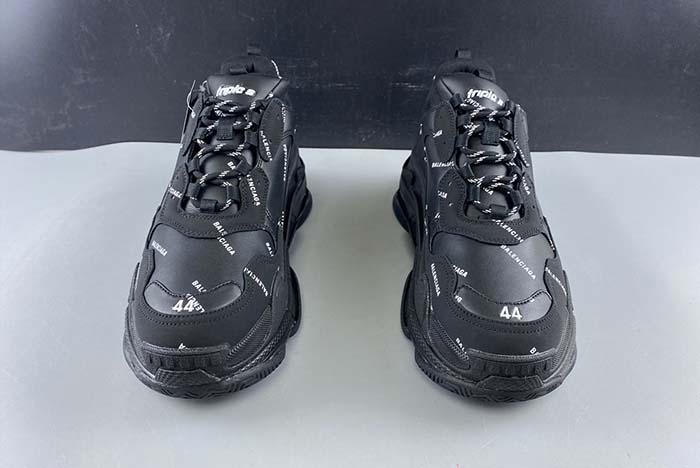 Ba*len*cia*ga triple s trainers black letters 541624 w09o1 9013