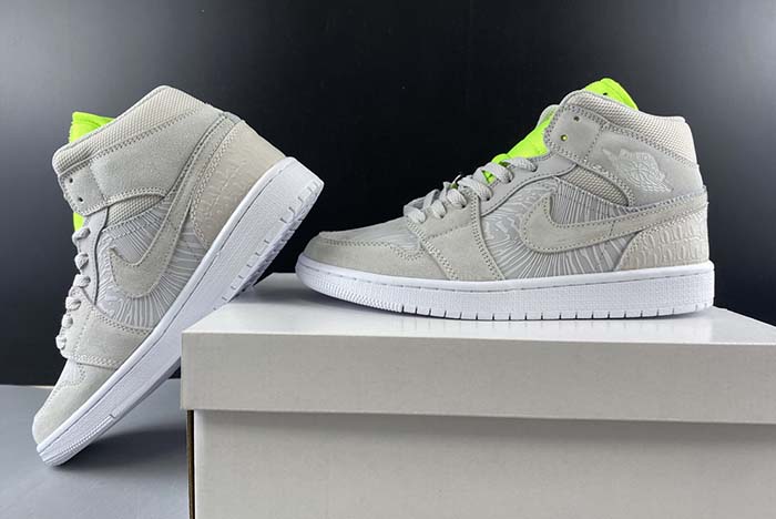 Air Jordan 1 Mid AJ1 CV3018-001