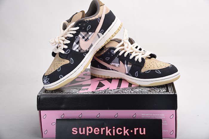 Travis Scott x Nike SB Dunk Low TS CT5053-001