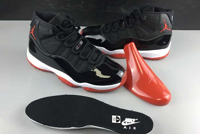 AIR JORDAN 11 BRED 2019 378037-061