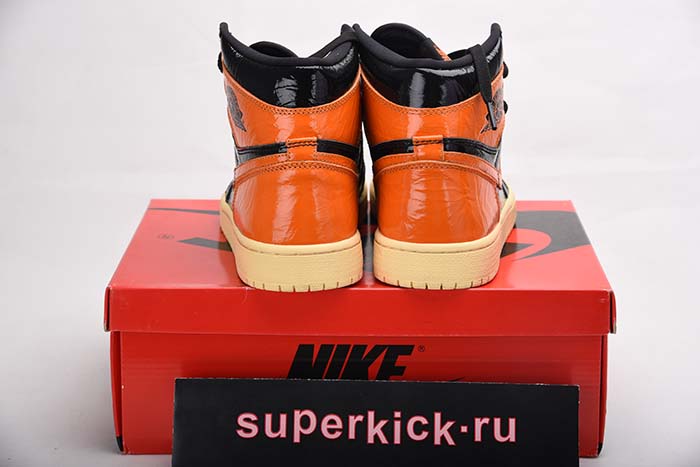 AIR JORDAN 1 SHATTERED BACKBOARD 3.0 555088-028