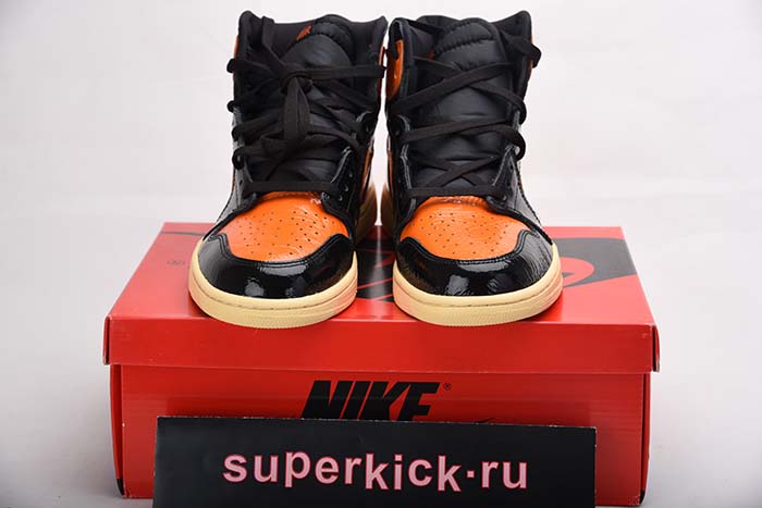 AIR JORDAN 1 SHATTERED BACKBOARD 3.0 555088-028