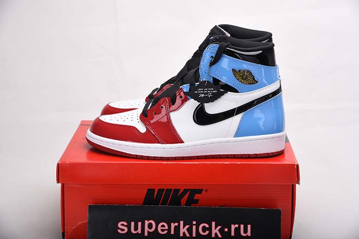 JORDAN 1 RETRO HIGH FEARLESS UNC CHICAGO - CK5666-100