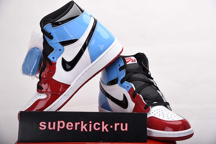 JORDAN 1 RETRO HIGH FEARLESS UNC CHICAGO - CK5666-100