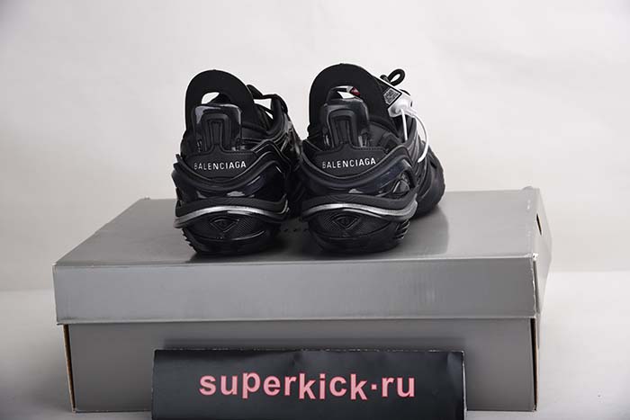 Ba*len*cia*ga 20ss runway w2ta1-100