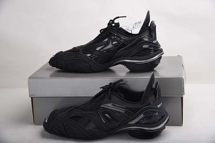 Ba*len*cia*ga 20ss runway w2ta1-100