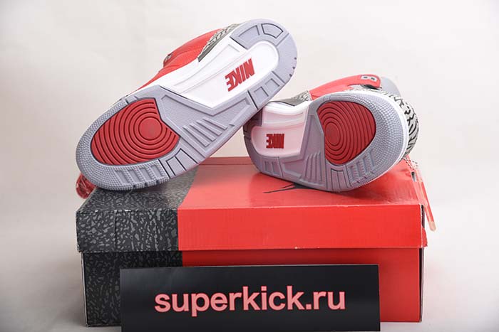 AIR JORDAN 3 “RED CEMENT” CK5692-600