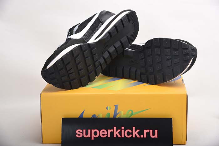 SACAI X NIKE LDWAFFLE / BLACK CV1363-100