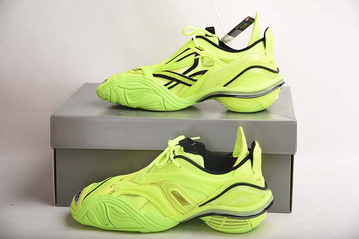 Ba*len*cia*ga green tyrex sneakers 617535 w2ua1 7320