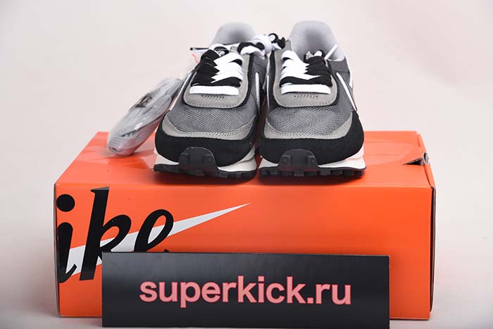 NIKE LD WAFFLE SACAI BLUE MULTI - BV0073-001