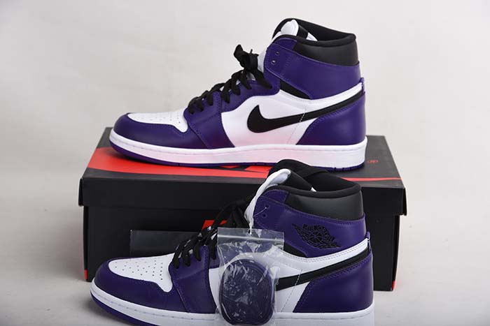 Air Jordan 1  Court Purple OG 555088-500