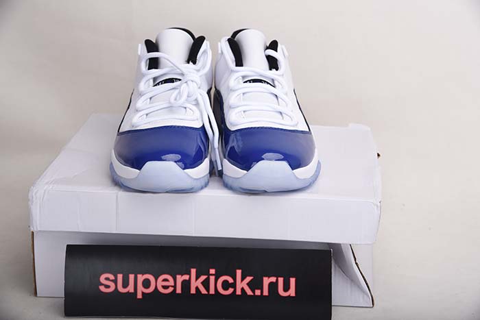 Air Jordan 11 Low WMNS “Concord” AH7860-100