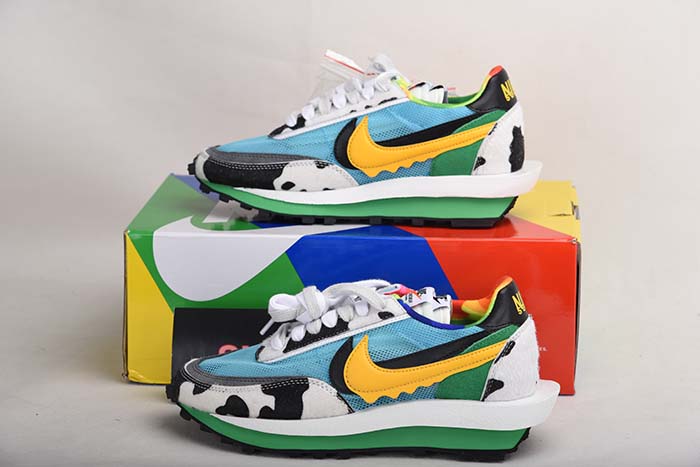 Sacai X Nike LVD WAFFLE CN8899-006