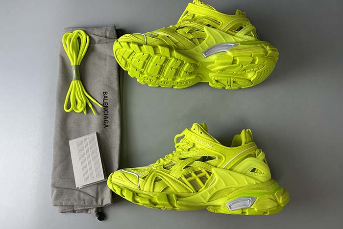 Ba*len*cia*ga sneaker tess.s.gomma 4.0 light green 570522 w8gh7 9656