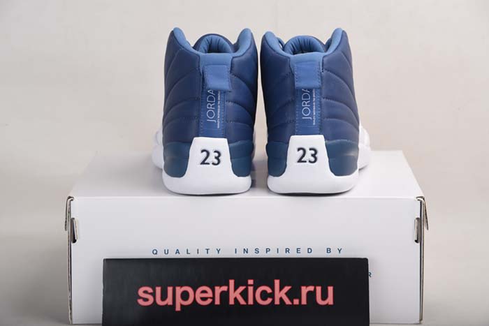 Air Jordan 12 130690-404