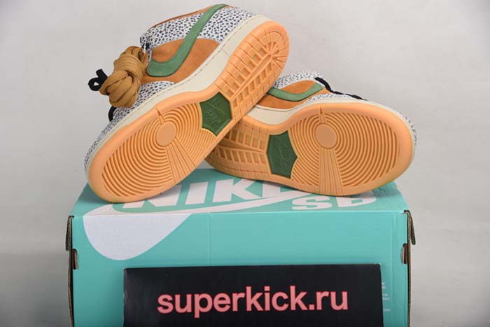 NIKE SB DUNK LOW “SAFARI” CD2563-002