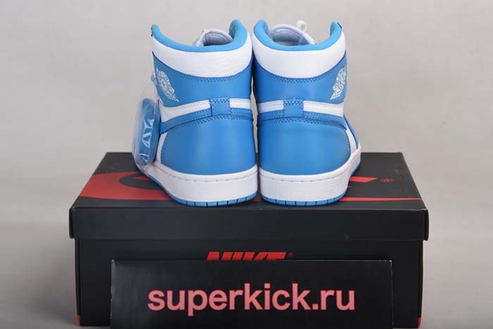 Air Jordan 1 Retro High OG “UNC” 555088-117