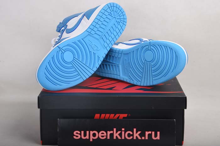 Air Jordan 1 Retro High OG “UNC” 555088-117