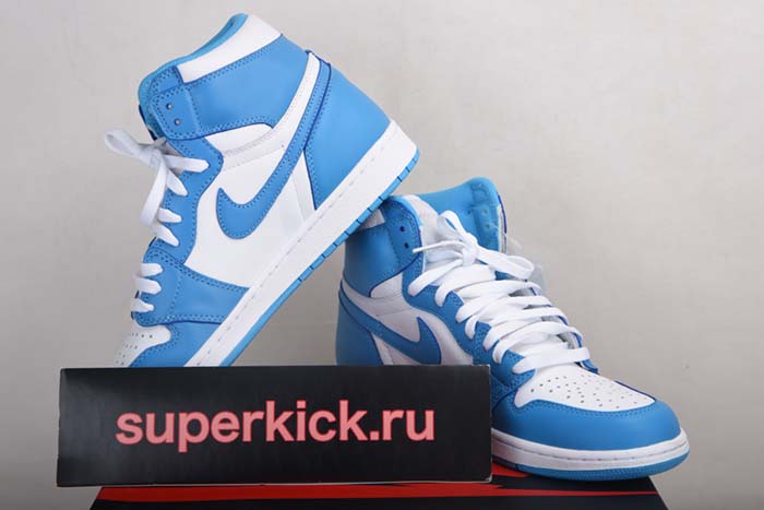 Air Jordan 1 Retro High OG “UNC” 555088-117