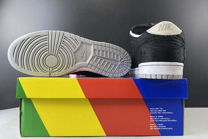 Nike SB Dunk Low  CZ5127 001