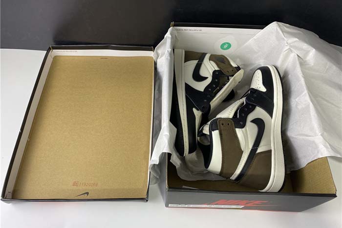 Air Jordan 1 High OG “Dark Mocha   555088-105