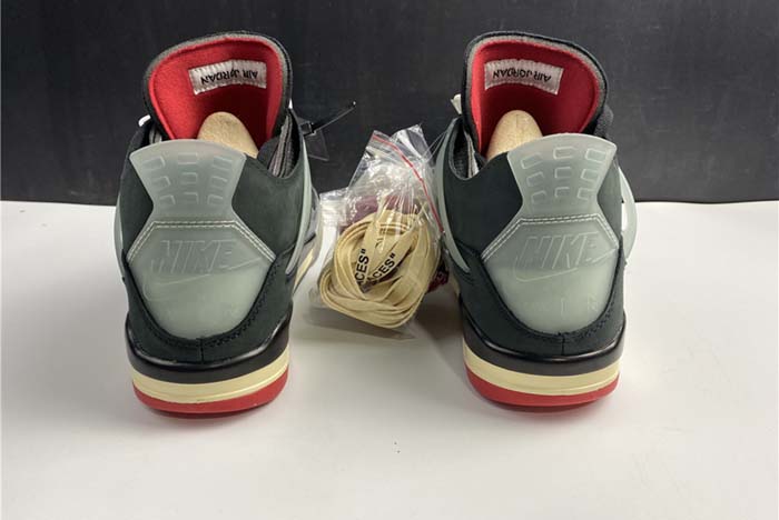 OFF-WHITE x Air Jordan 4 “Bred CV9308 001