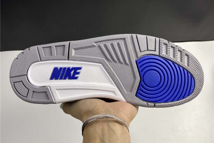 Air Jordan 3 CT8532-040