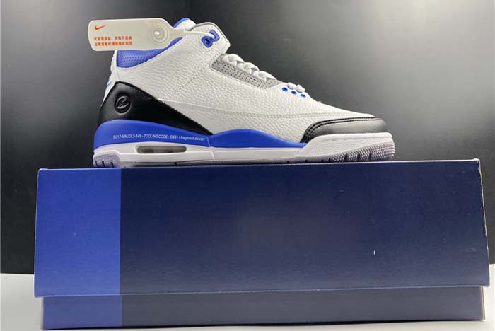 Air Jordan 3 CT8532-040