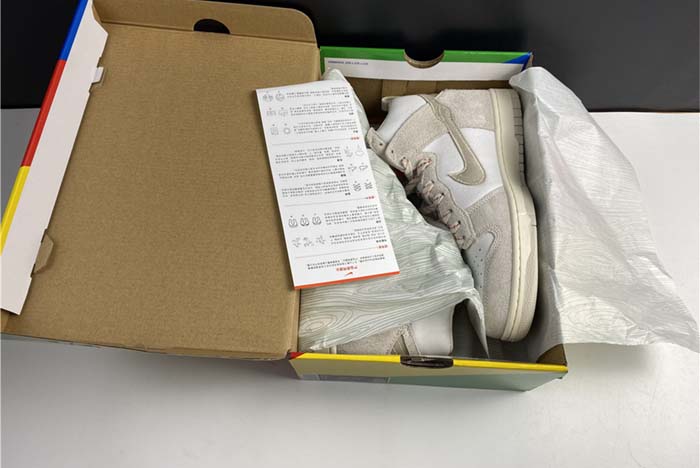 SB Dunk High CW3092 100