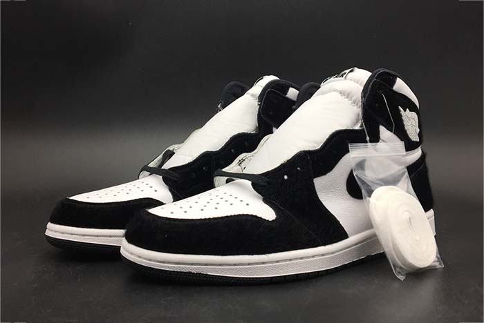 A J1 High OG WMNS “Panda”  CD0461-007
