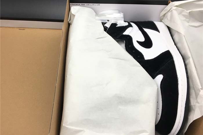 A J1 High OG WMNS “Panda”  CD0461-007