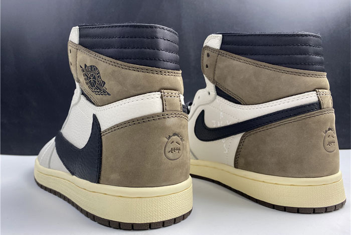 Travis Scott x Air Jordan 1 CD4487-100