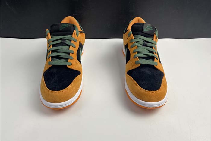 Nike Dunk Low SP “Ceramic”