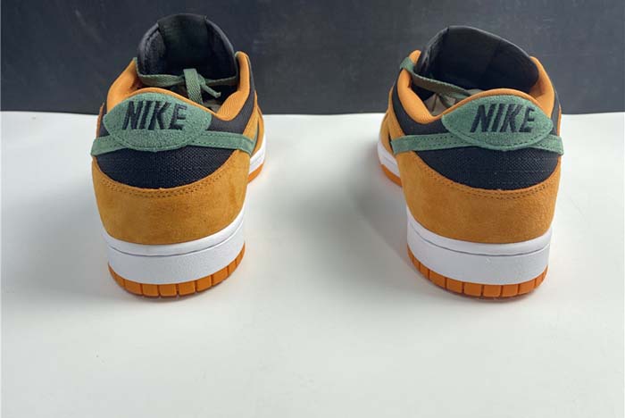 Nike Dunk Low SP “Ceramic”