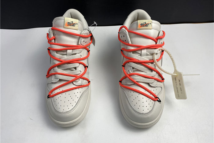 Off-White x Nike Dunk Low
