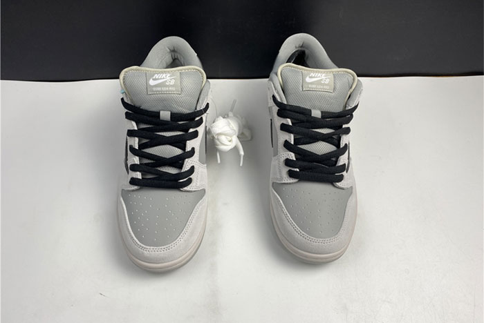 Travis Scott x PlayStation x NK SB Dunk Low