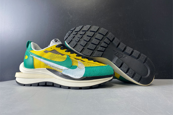 Sacai x Nike Pegasua Vaporfly Yellow Green HUO