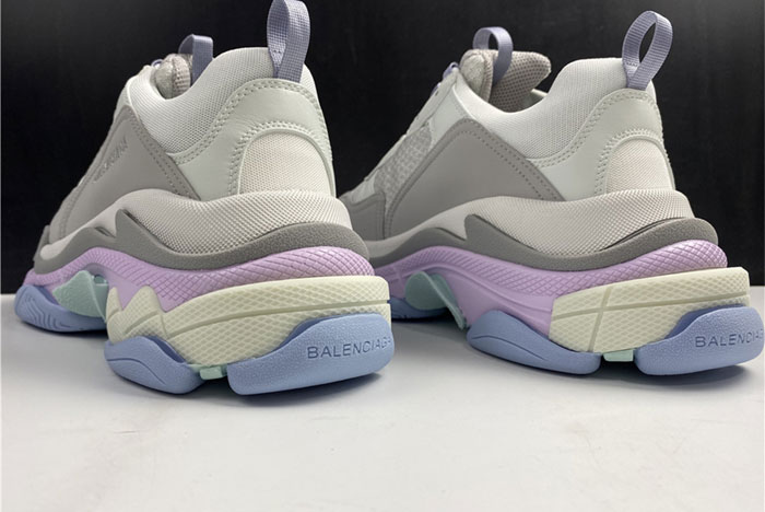 536737 W2FW1 1977 TRACK 2 OPEN SNEAKER