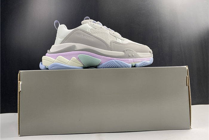 536737 W2FW1 1977 TRACK 2 OPEN SNEAKER