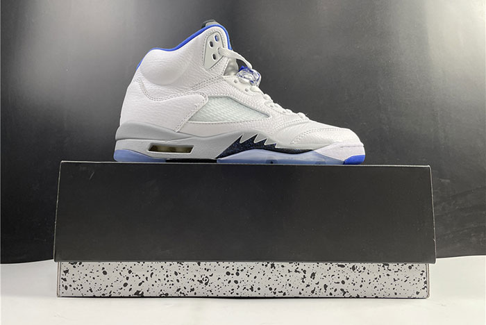 Air Jordan 5 “Stealth 2.0