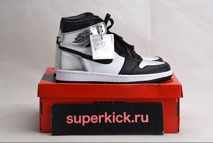Air Jordan 1 High OG WMNS “Silver Toe”  CD0461-001