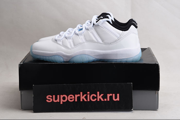 Air Jordan 11 Low”Legend Blue“ AV2187-117