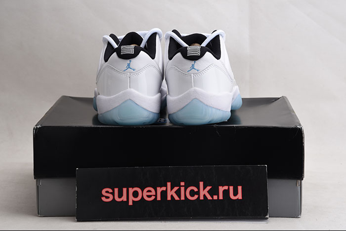 Air Jordan 11 Low”Legend Blue“ AV2187-117