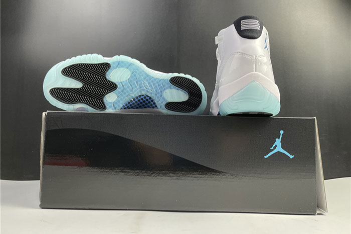 Jordan 11 Legend Blue