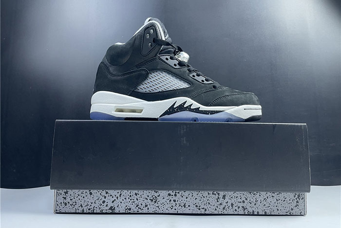 AIR JORDAN 5 OREO